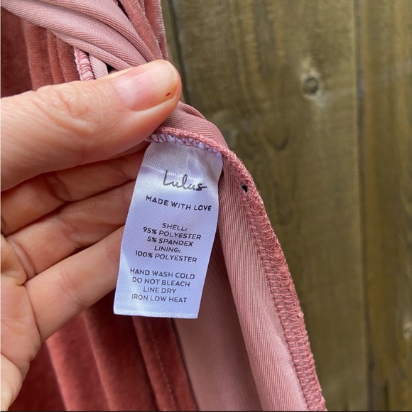 Blush Mauve Velvet Asymmetric Faux-Wrap Maxi Dress 🌿 - Picture 11 of 12